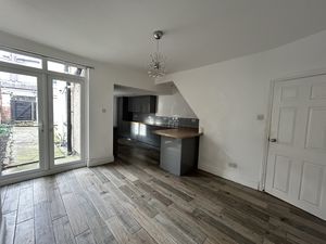 Photo 8- click for photo gallery